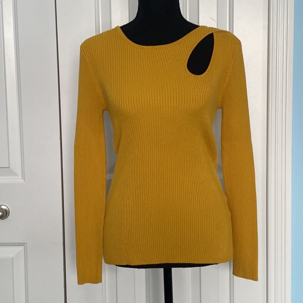 I.N.C International Concepts XS Yellow Ribbed Stretchy Cutout Longsleeve Shirt